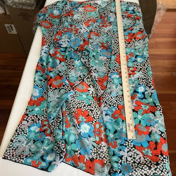LULAROE Floral Kimono Open Front Cardigan Semi Sheer Coverup Shirley Size Medium - Picture 15 of 16